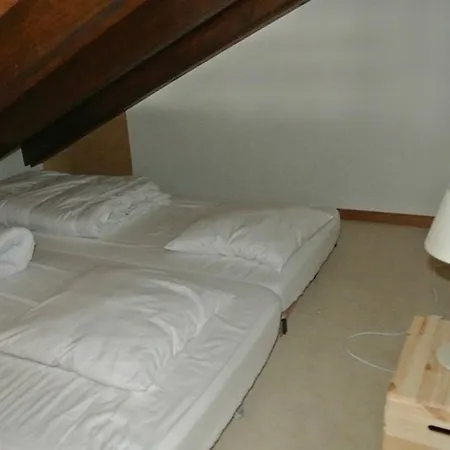 Mandarin Apartman *